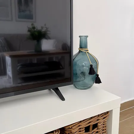 Sea La Vie Apartment *